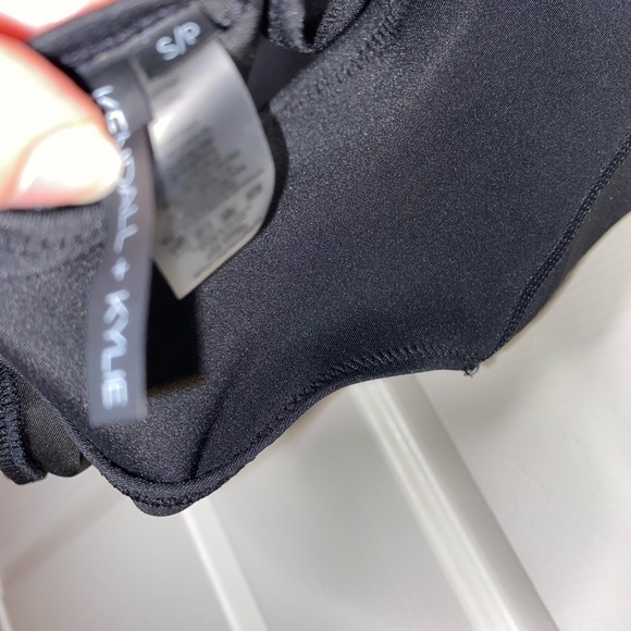 NWOT Kendall & Kylie Swim Black Cross-Back One-Piece Swimsuit Size Small - Picture 5 of 7